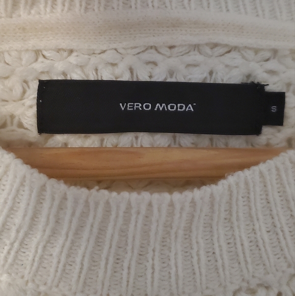 Cream sweater - Picture 2 of 2